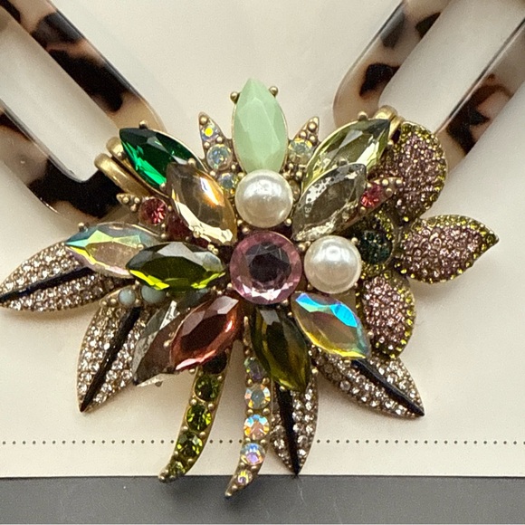 Stella & Dot Belle Statement Tortoise Crystal Flower Necklace - Picture 2 of 6